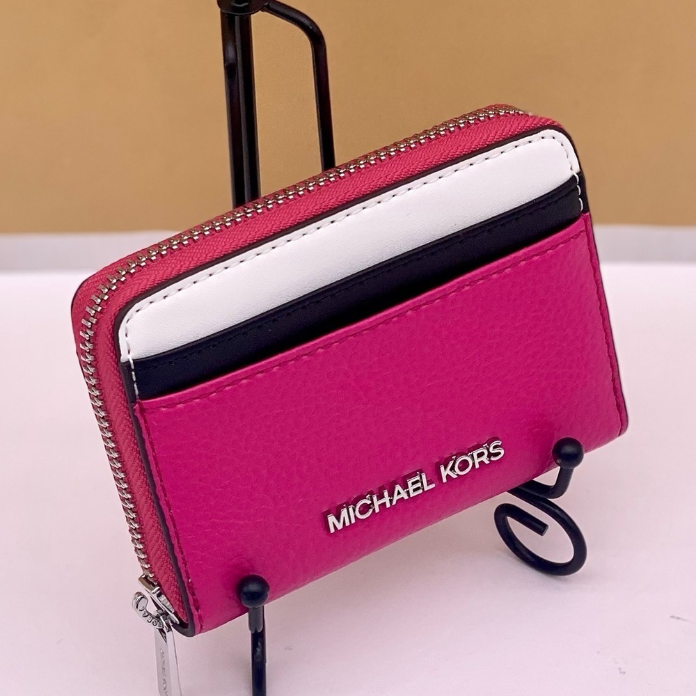 Michael Kors Jet Set Travel Card Case Zip Around Wallet Dragonfruit - Picture 12 of 12